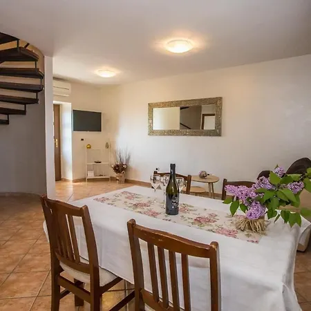 Apartment Nini