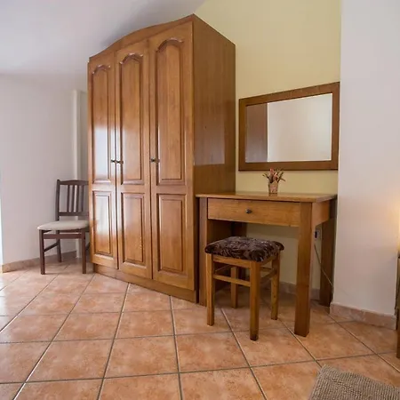 Apartment Nini