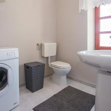 Apartment Nini